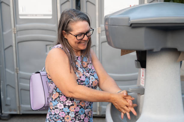 Best Portable restroom trailer rental  in Leoti, KS